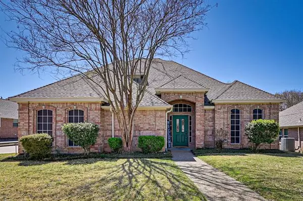 3308 Tiverton Court, Arlington, TX 76001