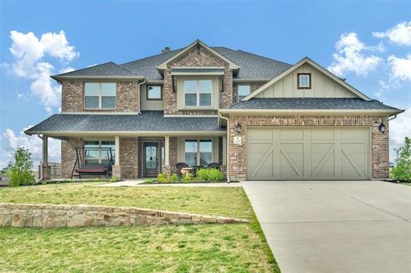 3101 Bent Trail Court,  Burleson,  TX 76028