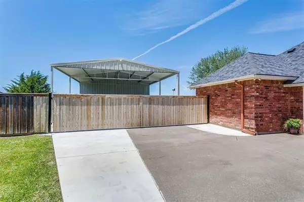 Crowley, TX 76036,3012 Birmingham Briar Drive