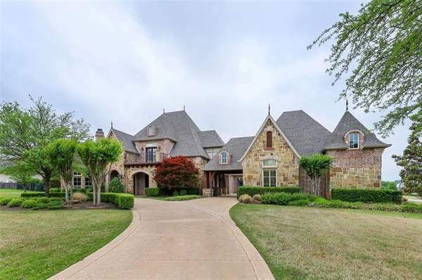 1710 Bur Oak Drive, Southlake, TX 76092