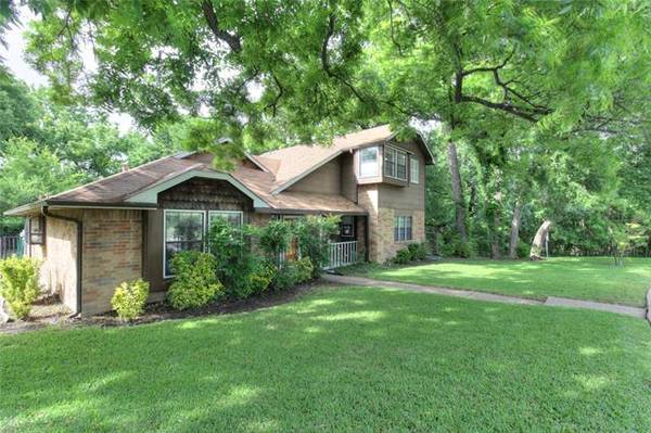 417 Country View Lane, Garland, TX 75043