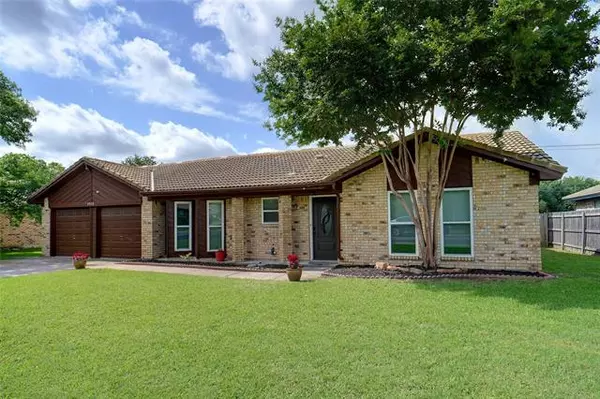 Fort Worth, TX 76137,3928 Longleaf Lane