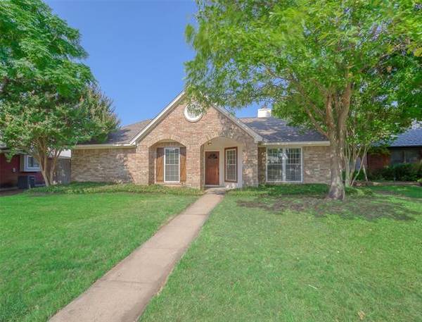 502 Clover Court, Allen, TX 75002