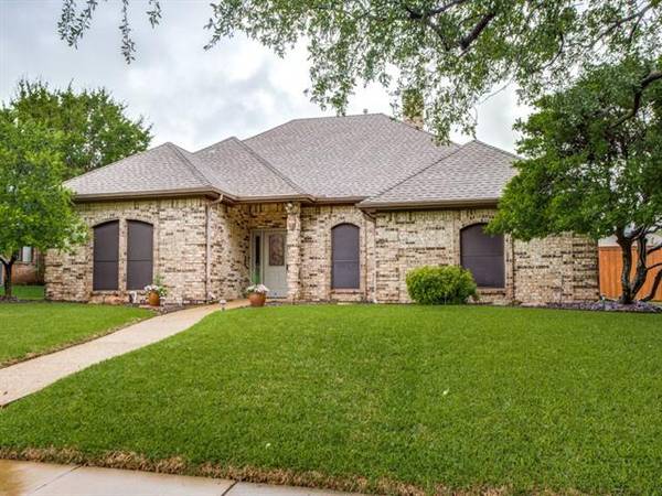 2301 Coleshire Drive, Plano, TX 75075