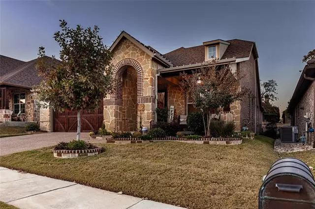 2917 Bella Lago Drive, Denton, TX 76210