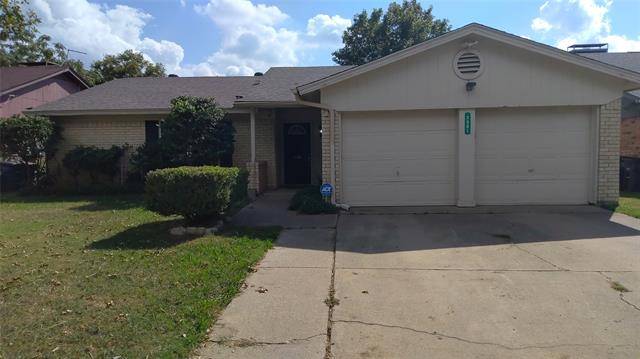 3801 Wedgworth Road S, Fort Worth, TX 76133