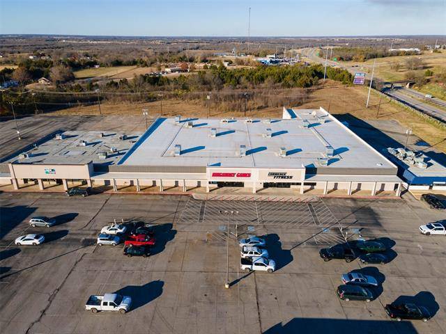 Commerce, TX 75428,2204 AB Live Oak Street