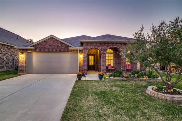 1400 Cheyenne Drive, Aubrey, TX 76227