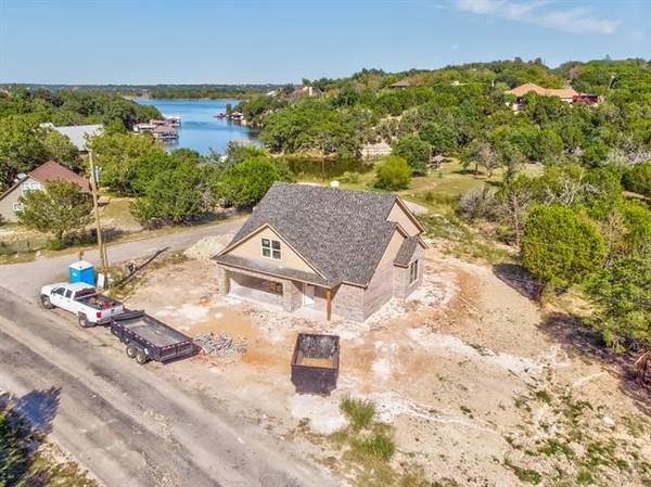 2323 Steepleridge Circle, Granbury, TX 76048