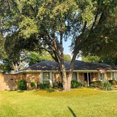 Carrollton, TX 75006,2405 W Crest Drive