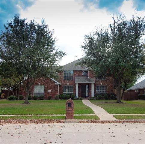 206 Hearthstone Drive, Sunnyvale, TX 75182