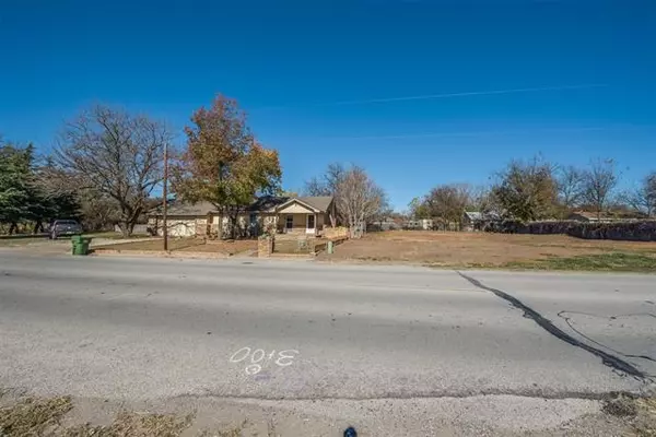 Springtown, TX 76082,230 W 1ST Street