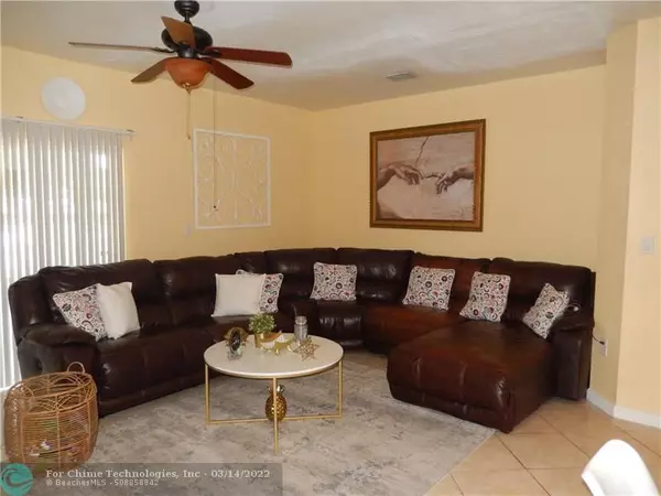 Tamarac, FL 33321,7935 Tuscany Drive  #7935