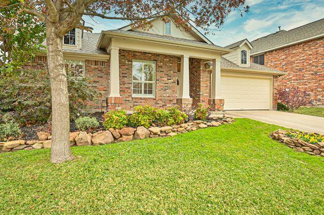 2703 Comanche Trail, Mansfield, TX 76063