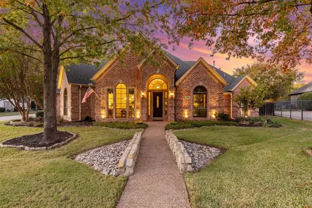 322 Oaklawn Drive, Colleyville, TX 76034