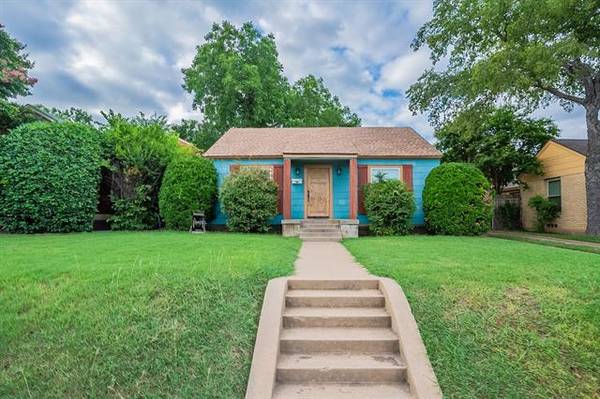 4604 Calmont Avenue, Fort Worth, TX 76107