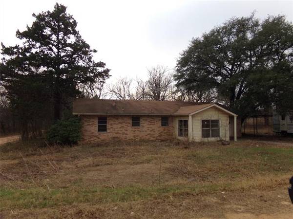 1044 Crawford Road, Sadler, TX 76264