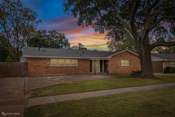 1915 Captain Shreve Drive, Shreveport, LA 71105