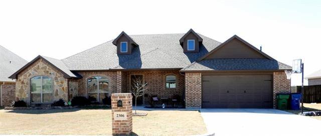 2306 Briarwood Drive, Bridgeport, TX 76426