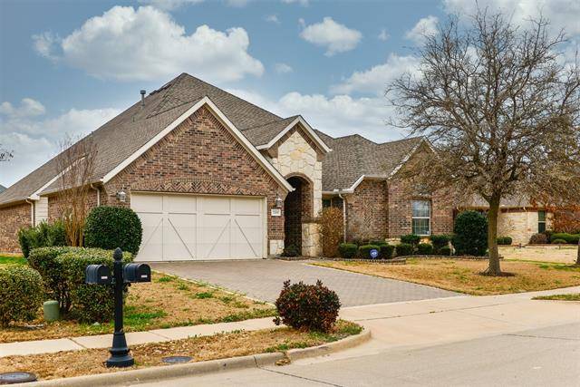 7235 Darsena, Grand Prairie, TX 75054