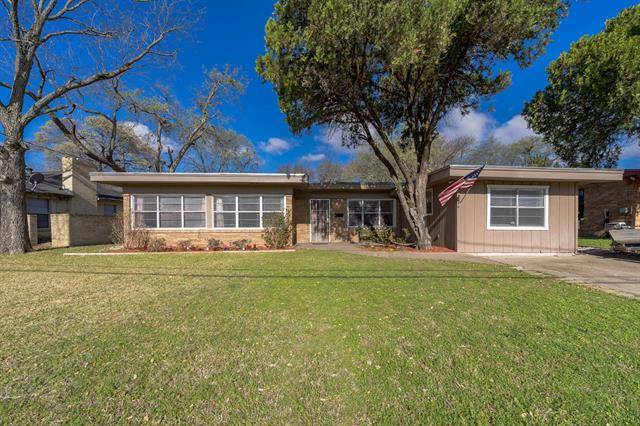 1651 S Corinth Street Road, Dallas, TX 75203