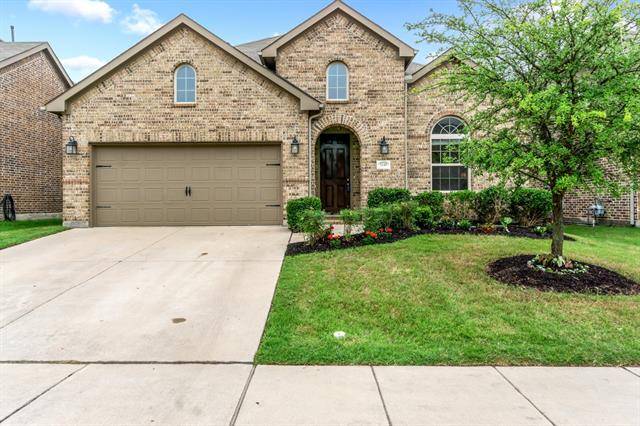 1140 Crest Breeze Drive, Fort Worth, TX 76052