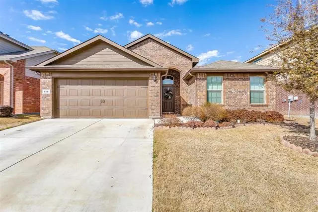 Azle, TX 76020,628 Cameron Way