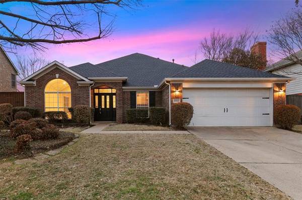 2725 Ponderosa Pine Drive, Flower Mound, TX 75028