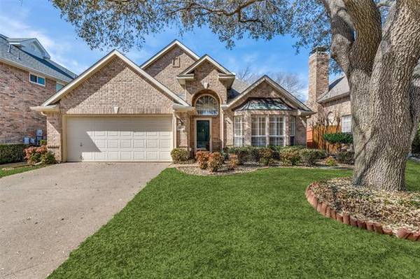 3820 Waterford Drive, Addison, TX 75001