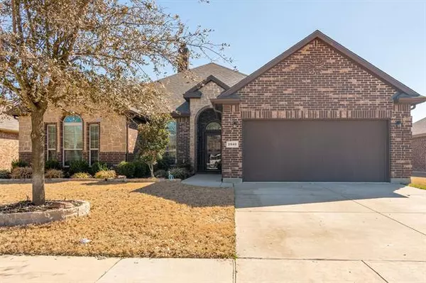 2940 Saddle Creek Drive, Fort Worth, TX 76177