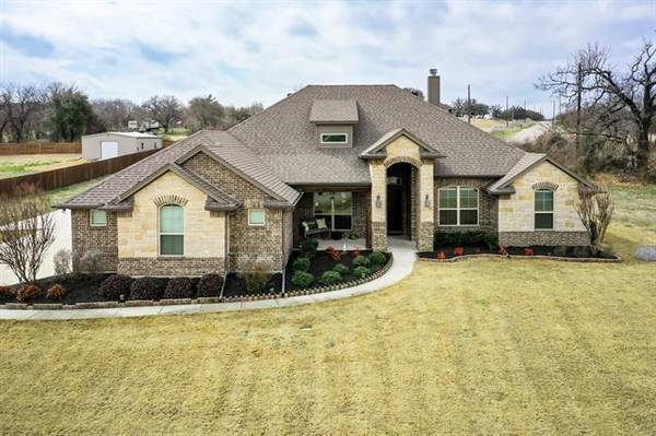 1344 Craft Farms Circle, Azle, TX 76020