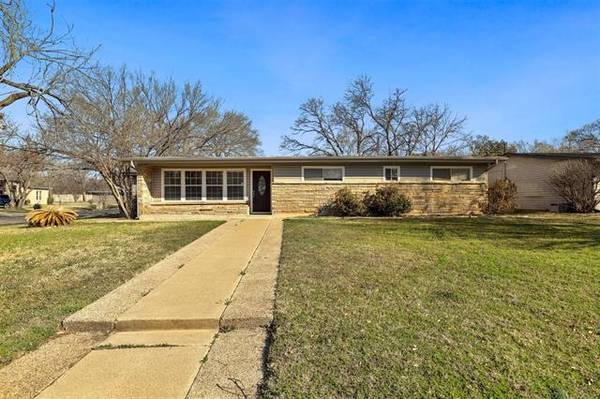 7116 Culver Avenue, Fort Worth, TX 76116