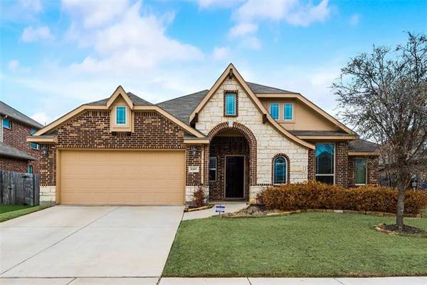 8409 Bonanza Street, Aubrey, TX 76227