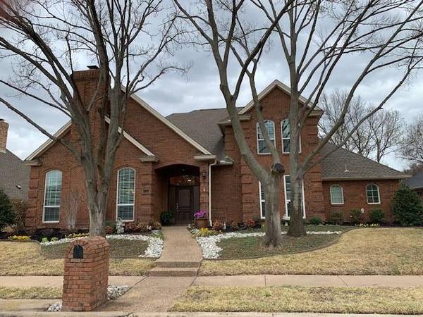 3208 Ashland Drive, Bedford, TX 76021