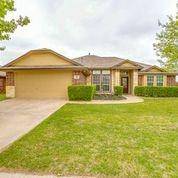 501 Meadow Ridge Avenue, Venus, TX 76084