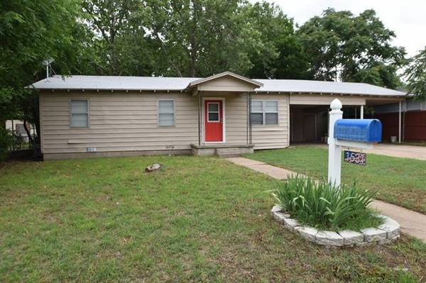 1531 W Groesbeck Street, Stephenville, TX 76401