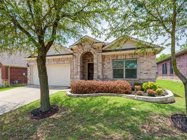 Fort Worth, TX 76177,2524 Whispering Pines Drive