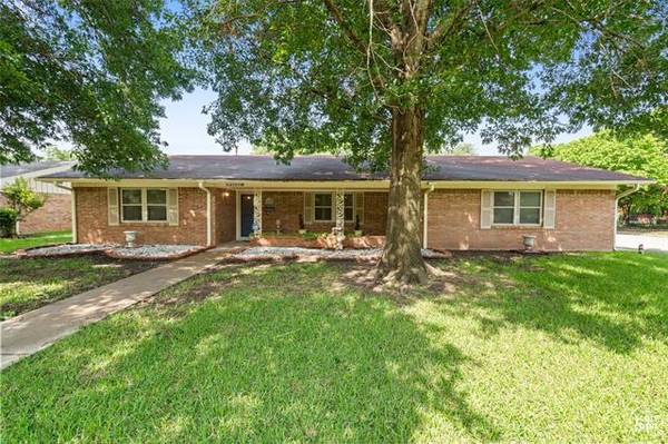 2301 10th Street, Brownwood, TX 76801