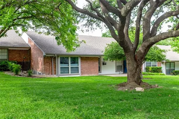 Dallas, TX 75240,13635 Flagstone Lane