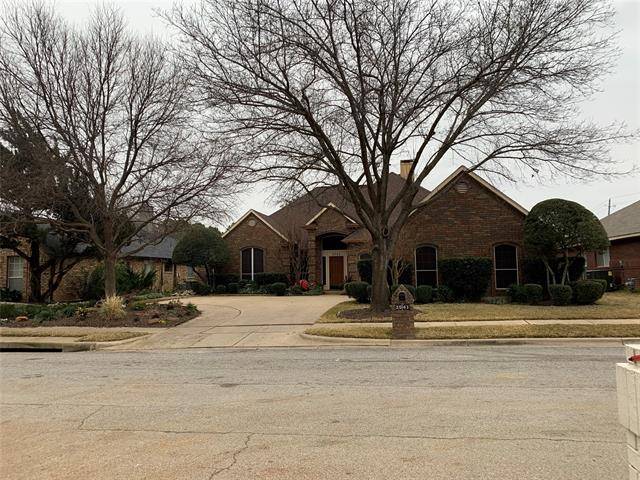 2541 Fox Glenn Circle, Bedford, TX 76021