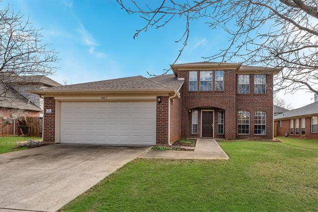 332 Ashley Oak Lane, Lake Dallas, TX 75065