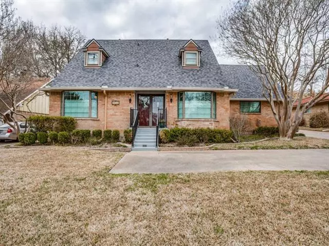 1111 W Red Bird Lane, Dallas, TX 75232