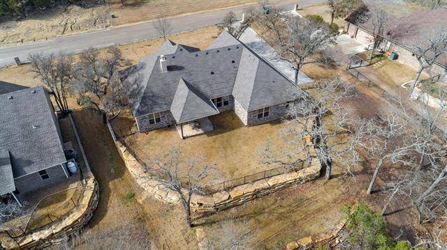 3864 Legend Trail, Granbury, TX 76049