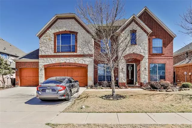 10416 Crowne Pointe Lane, Fort Worth, TX 76244