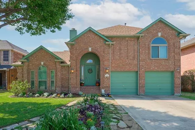 1120 Breezewood Drive, Lewisville, TX 75077