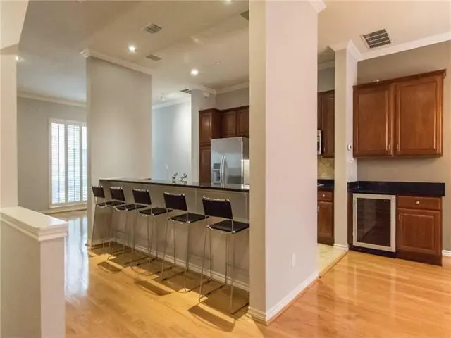 Dallas, TX 75205,4411 McKinney Avenue #19