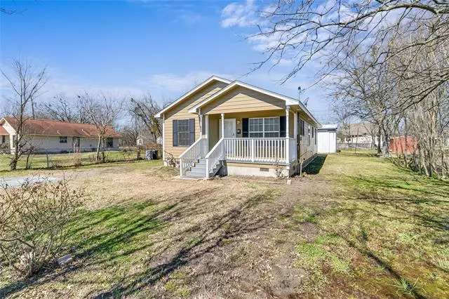 Corsicana, TX 75110,704 E 15th Avenue