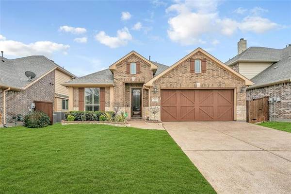 713 Marietta Lane, Aubrey, TX 76227