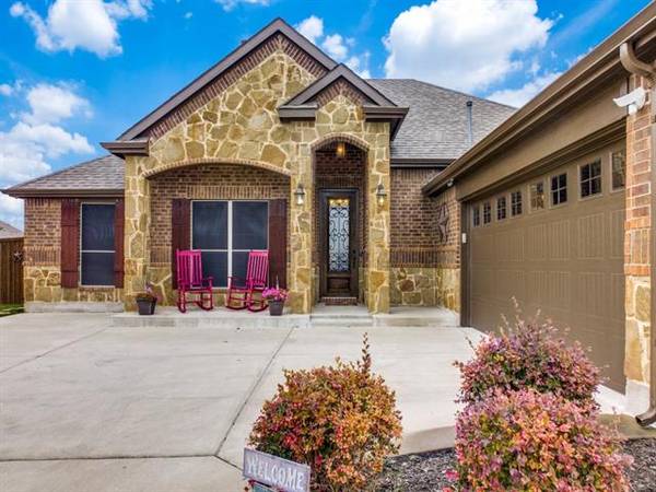 1402 Silver Lake Drive, Rockwall, TX 75087