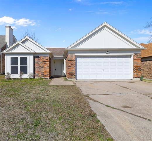 949 Danforth Place, Arlington, TX 76017